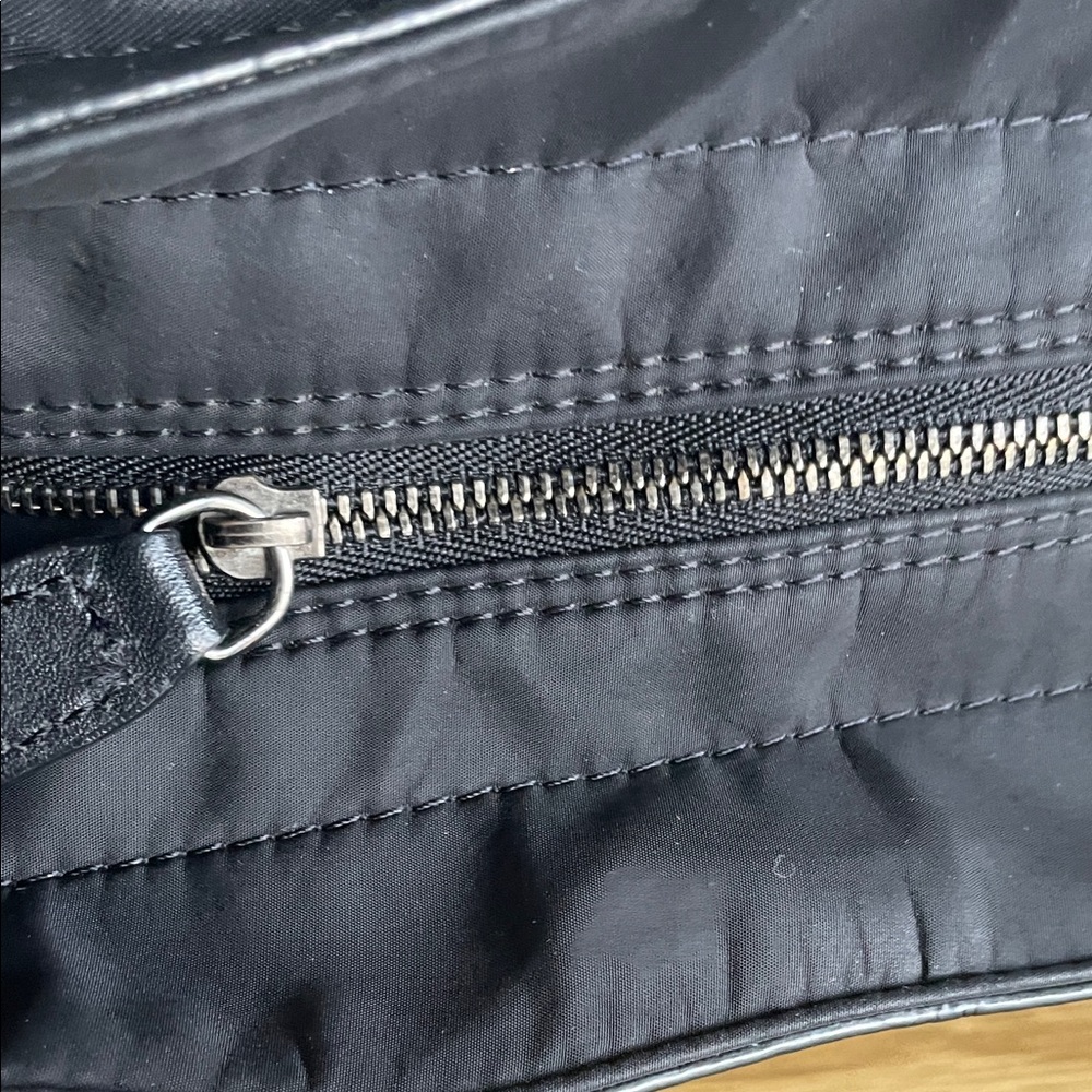 Burberry Black Tote with Check Pattern - Picture 4 of 11
